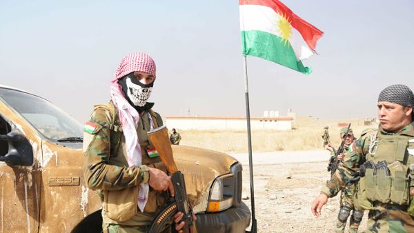 مقاتلون من البيشمركة الكردية