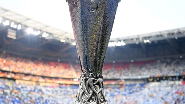 قرعة متوازنة إجمالا