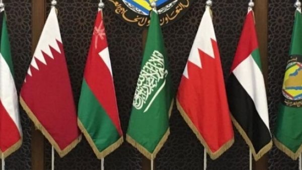 أمير الكويت ونائب رئيس الإمارات وولي عهد البحرين يتوجهون إلى السعودية لحضور القمة الخليجية