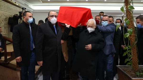 استقبال حزين لجثمان محرزية العبيدي بمطار تونس