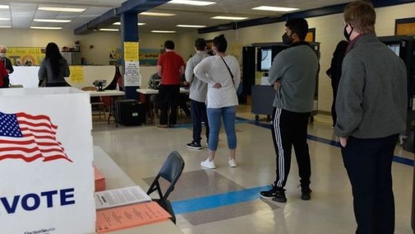إغلاق مراكز الاقترع في ولاية جورجيا في الانتخابات التكميلية لمجلس الشيوخ الأمريكي