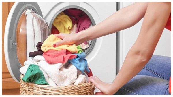 يفضل وضع الجوارب في كيس خاص بالغسيل