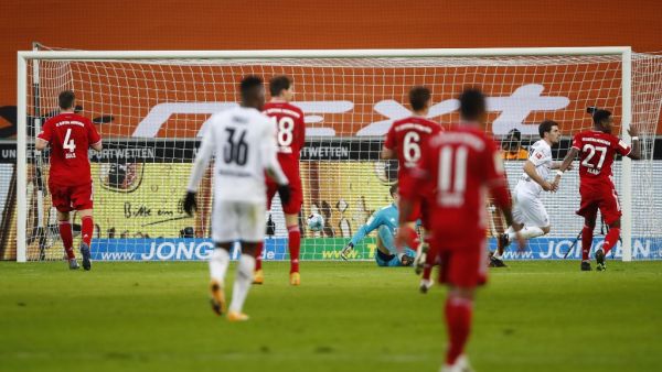 سقوط مخيب لبايرن محلياً