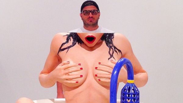 Jeff Koons: A Retrospective, Whitney Museum (Instagram/Eli Rezkallah)