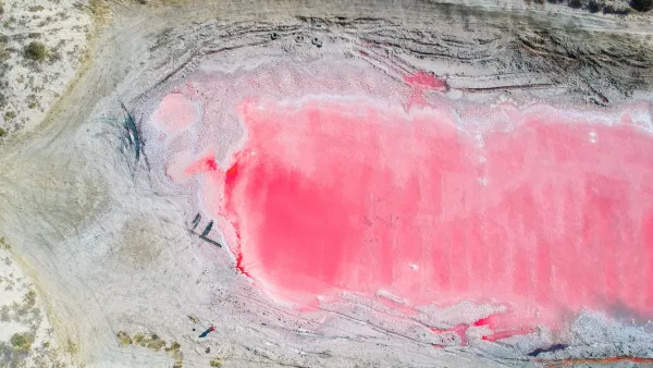 The Pink Lake. (Twitter)