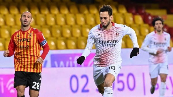 Hakan Calhanoglu (Photo: AFP)