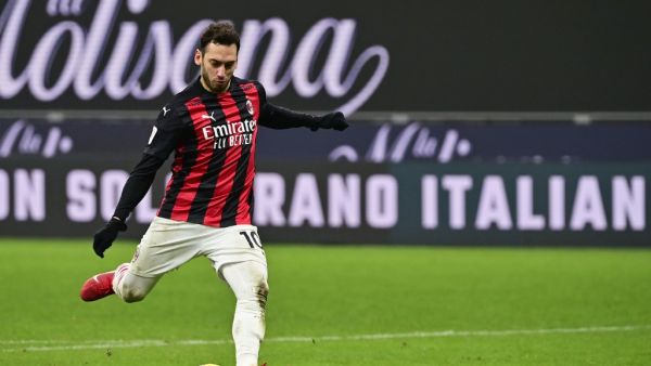 Hakan Calhanoglu (Photo: AFP)