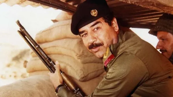 الرئيس العراقي الراحل صدام حسين