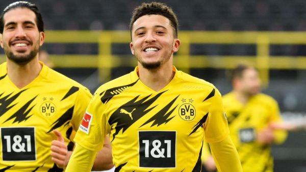 سانشو يحتفل بهدفه