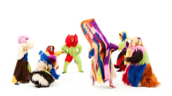 Nick Cave Drive-by, 2011. Video, 10’05’’ (Courtesy of the artist, Jack Shainman Gallery)