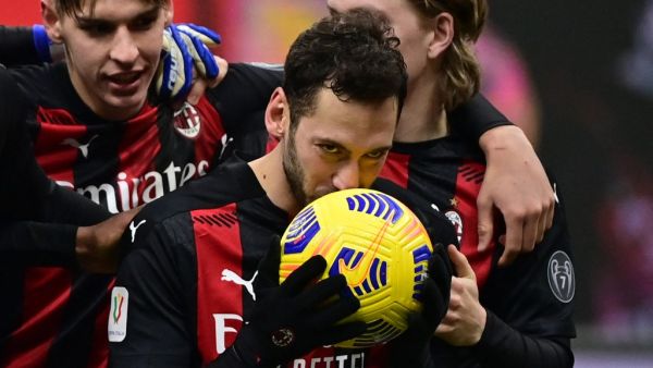 Hakan Calhanoglu (Photo: AFP)