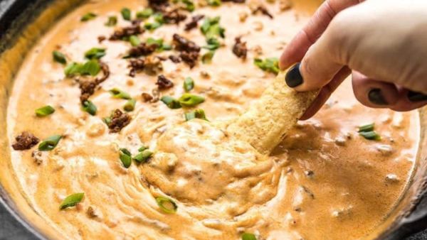 صلصة جبن تشوريزو حار