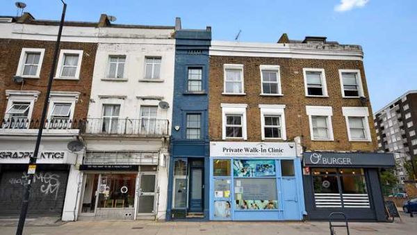 Skinniest house in London (Twitter)