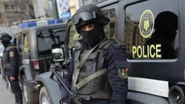  ضبط 4 جناة اعترفوا بجريمتهم بعد مواجهتهم، وأرشدوا عن السيارة التي استخدموها