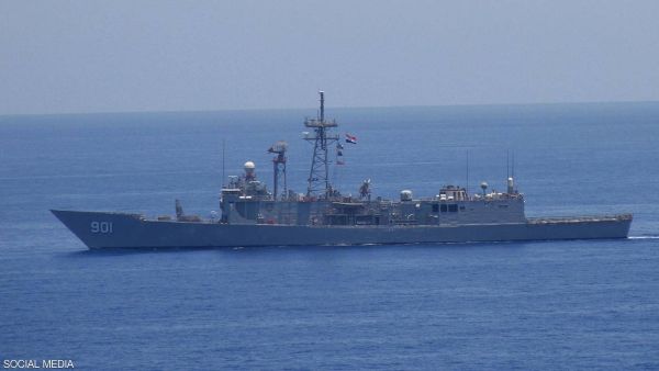 سفينة حربية مصرية