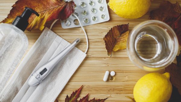 Vitamin D, vitamin C and zinc pills. (Shutterstock)