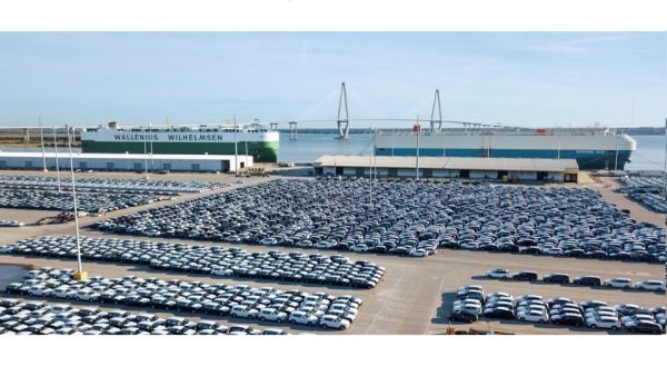 مجموعة BMW أكبر مصدر للسيارات في الولايات المتحدة مرة أخرى 