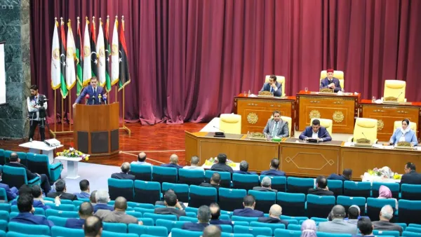 الحكومة الليبية تؤدي القسم