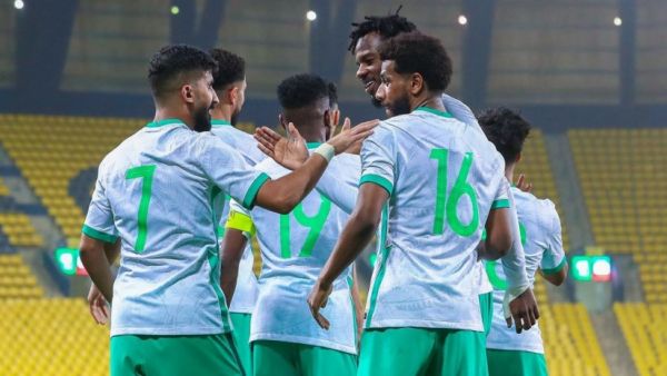 فوز معنوي مهم للأخضر