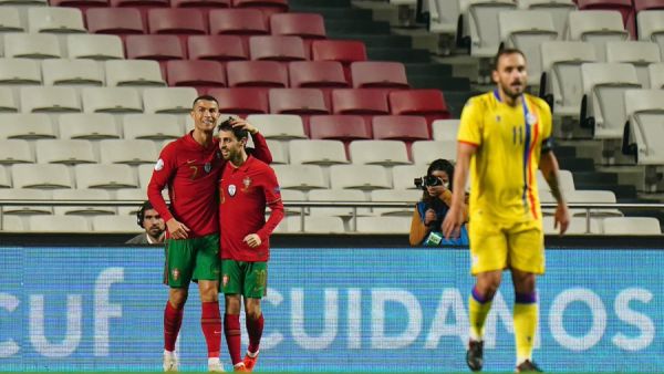 رونالدو يقود البرتغال للفوز