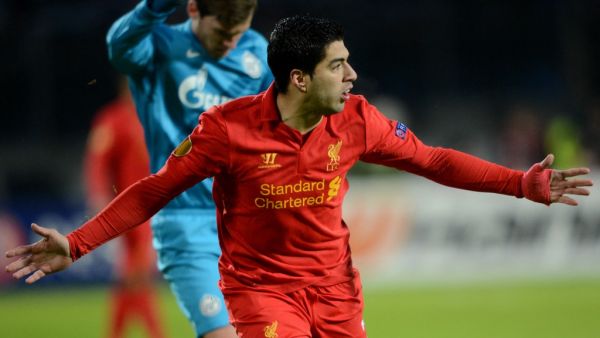 صورة أرشيفية لسواريز بقميص ليفربول