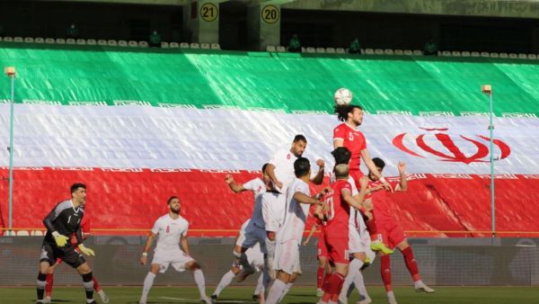 سوريا تخسر بثلاثية