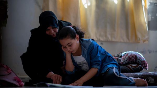 كان الأردن مضيفًا كريمًا للاجئين السوريين على مدى عقد من الزمان وبمساعدة المجتمع الدولي