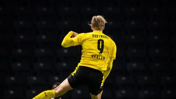 هالاند يواصل التألق