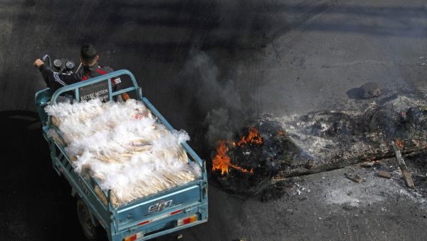 A bread distributor in Lebanon 