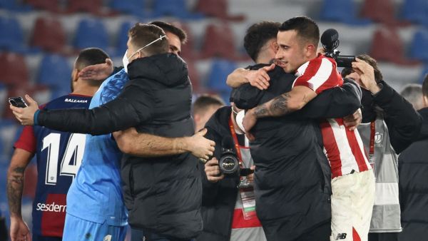 بلباو يبلغ النهائي