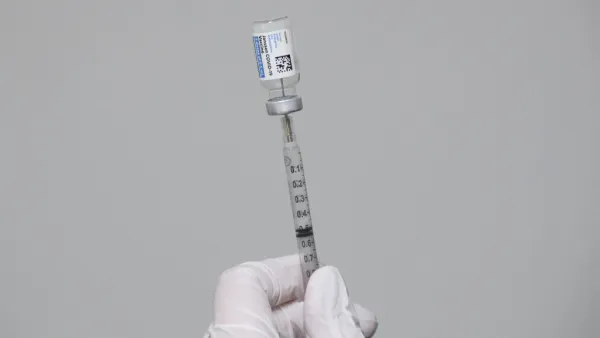 A syringe with a dose of the Johnson & Johnson Janssen Covid-19 vaccine at a vaccination 