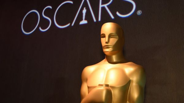 Oscar statue 