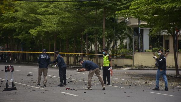 Several injured in Catholic church suicide bombing in Indonesia