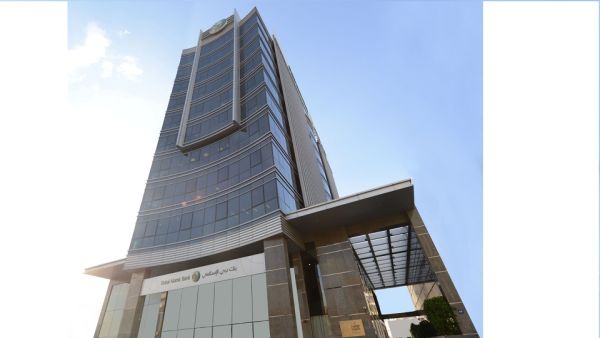 مساهمو بنك دبي الإسلامي يوافقون على توزيع أرباح نقدية بقيمة 20%