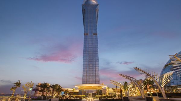Nakheel’s Palm Tower Nears Completion 