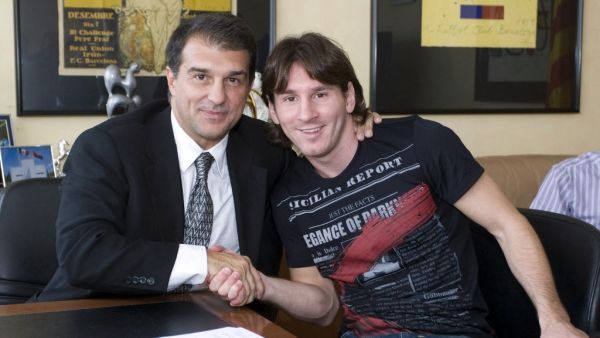 The top priority for the club's elected leader is keeping his star from bolting this summer on a free transfer (Photo: AFP)