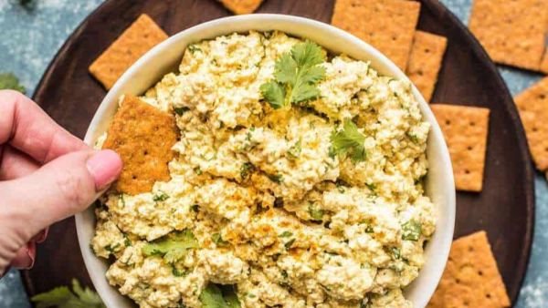 سلطة التوفو النباتية الباردة 