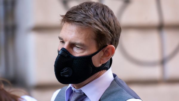 Tom Cruise, Covid-19, Vaccination Center 