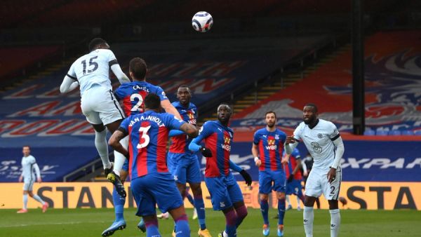 تشيلسي يستعيد نغمة الانتصارات بعد سقوطه المفاجىء الأسبوع الماضي أمام ويست بروميتش آلبيون