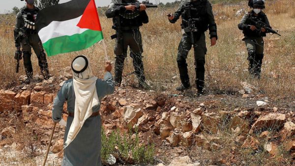 هيومن رايتس ووتش تتهم إسرائيل بجرائم "تمييز عنصري"