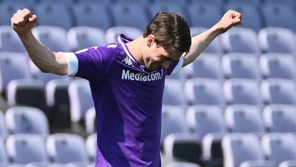 فلاوفيتش يحتفل بهدفه