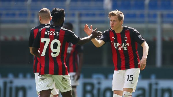 تعادل خيب للروسونيري