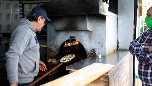 Who will pay for the bread in Lebanon?