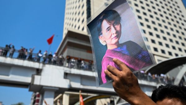 Security forces’ brutal crackdown kill over 700 people 