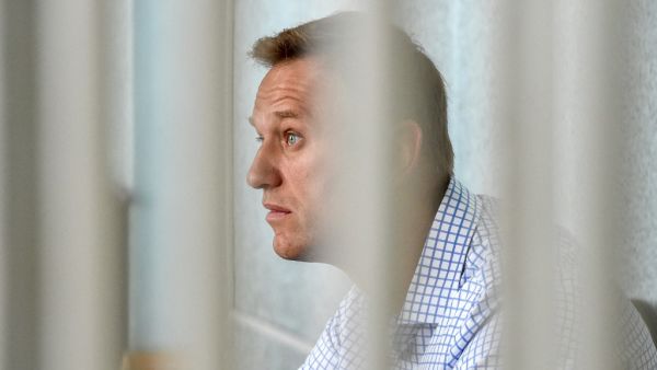 EU urges Russia to provide medical treatment to Navalny