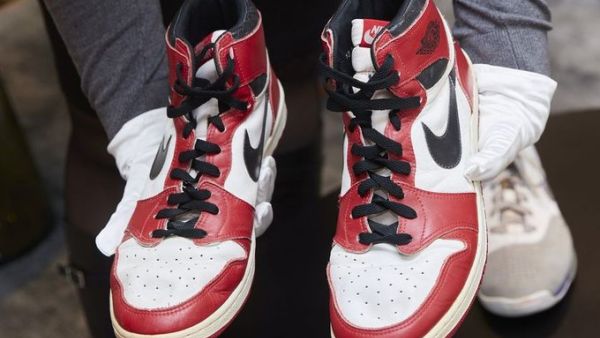  Michael Jordan's rookie season sneakers 