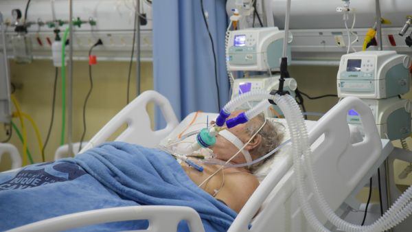 13 defendants standing trial in the case of the oxygen outage at the New Salt Public Hospital