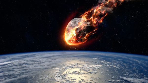 Meteor glowing as it enters the Earth's atmosphere