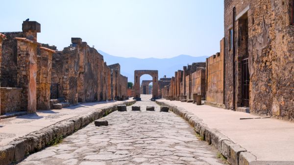 Pompei street