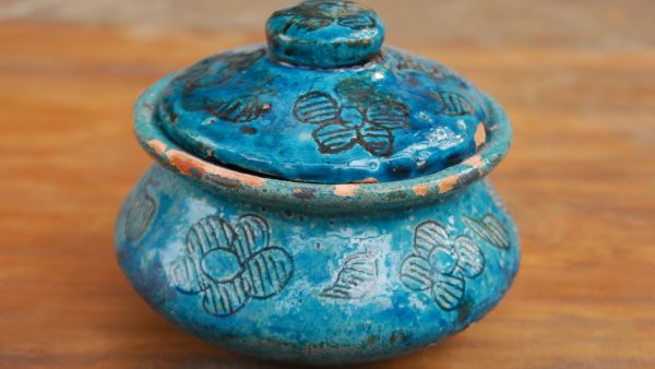 Blue pottery from Kabul 